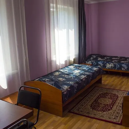 Hotel Tahar Алматы Номер фото