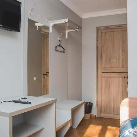 Hotel Tahar Алматы Экстерьер фото
